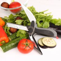kuchyňské nůžky na zeleninu, sýry apod.